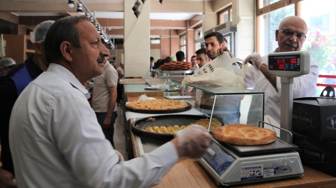 Van'da ekmek fırıntılarında denetim yapıldı