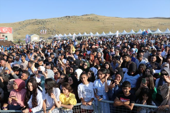 Gölü 4. başladı Balık - AĞRI Festivali 14