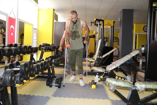 hayata sporla tutunmaya - Ağrılı engelli Halit düşerek AĞRI bedensel olan çalışıyor İnşaattan 2