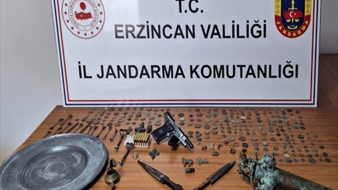 Erzincan'da tarihi eser niteliğinde 290 sikke ve obje ele geçirildi