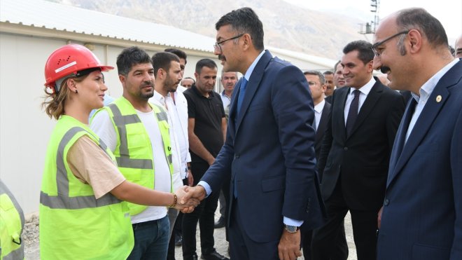 Hakkari'nin çöp sorunu çözülüyor
