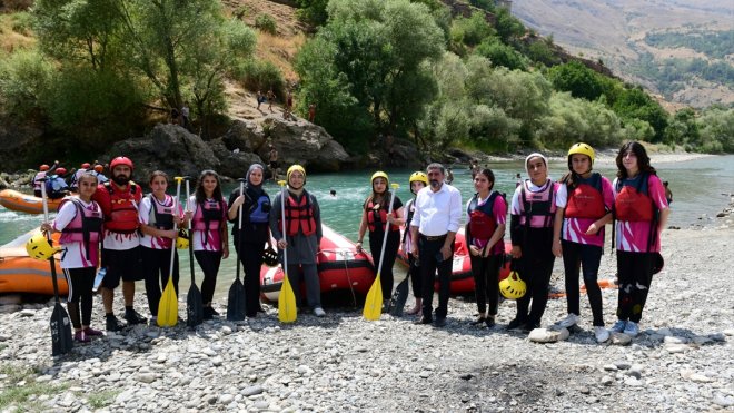 Kadın ve Aile Hizmetleri Daire Başkanı Biçek, sporcuları ziyaret etti