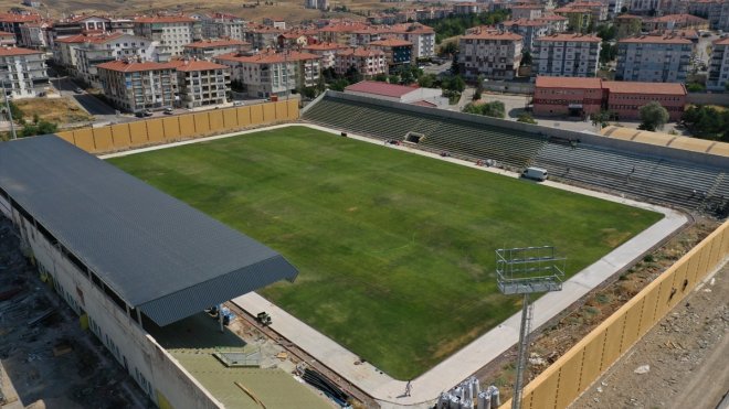 Keçiören'deki Bağlum Stadı yenileniyor