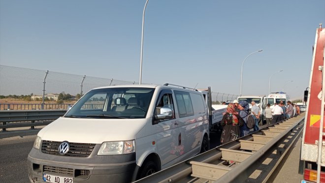 Malatya'da 4 aracın çarpışması sonucu 2 kişi yaralandı