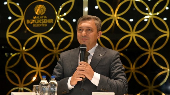 Malatya Valisi Hulusi Şahin'e veda programı düzenlendi
