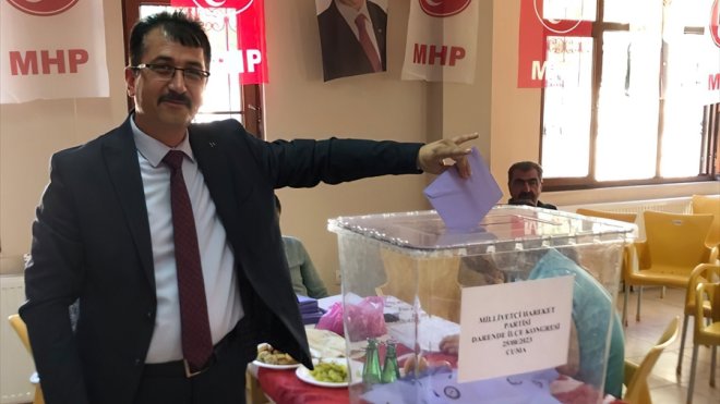 MHP Darende İlçe Başkanı Altun, yeniden seçildi