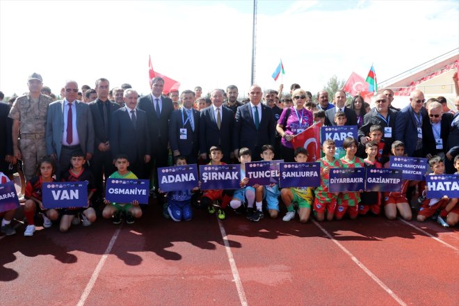 - futbol katılımıyla Depremzede başladı çocukların turnuvası AĞRI düzenlenen 5
