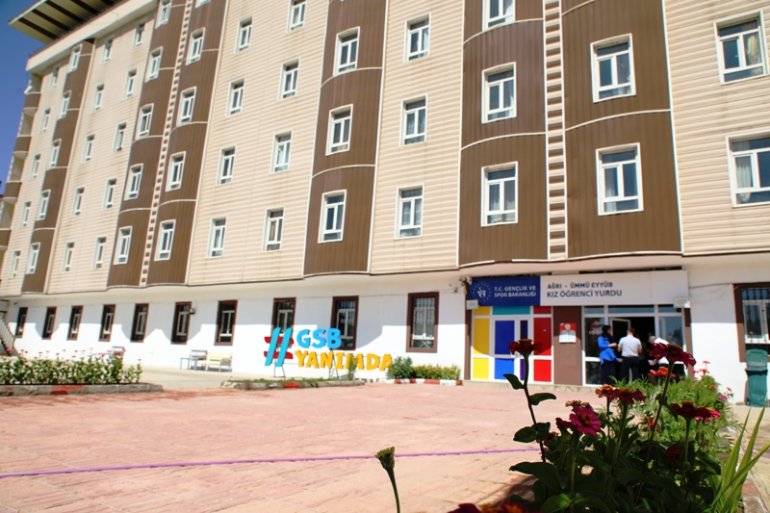 Ağrı GSB Yurtları Öğrenciler İçin Hazır Hale Getiriliyor2