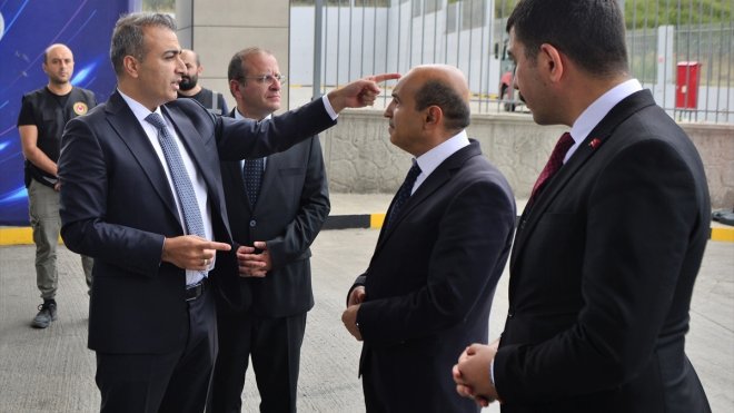 Ardahan Valisi Çiçek, Türkgözü Gümrük Kapısı