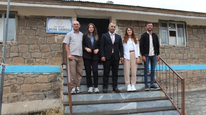 Bulanık Milli Eğitim Müdürü Tunçel, köy okullarını ziyaret etti