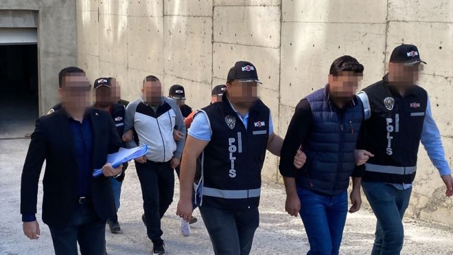 Erzurum'da FETÖ operasyonunda yakalanan 2 zanlı tutuklandı