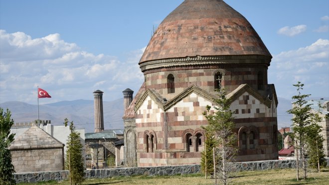 Erzurum il merkezi 'Kültür Yolu Projesi' ile açık hava müzesine dönüştü
