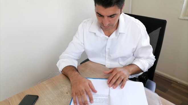 Kendisini "astsubay", araç sahibini "dayısı" olarak tanıtıp dolandırıcılık yaptı