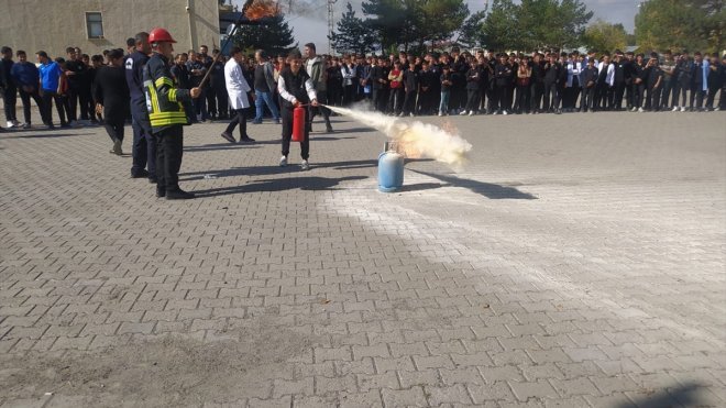 Erzurum'da yangın ve tahliye tatbikatı yapıldı