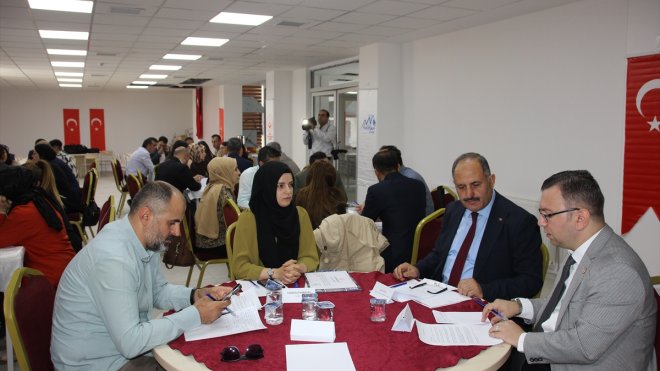 Hakkari'de "Aile Çalıştayı" düzenlendi