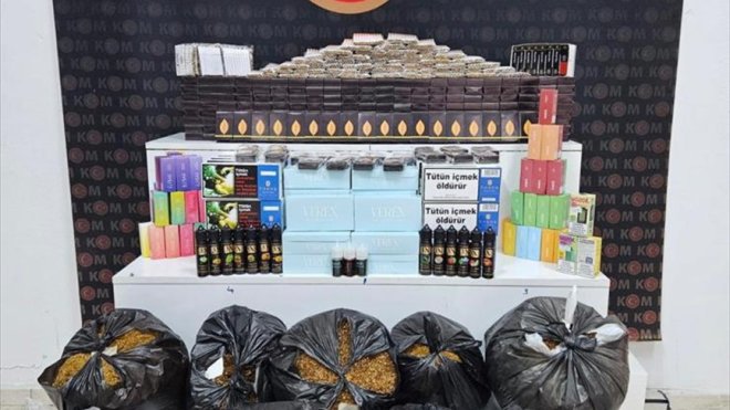 Kars'ta kaçakçılık operasyonunda 3 şüpheli yakalandı