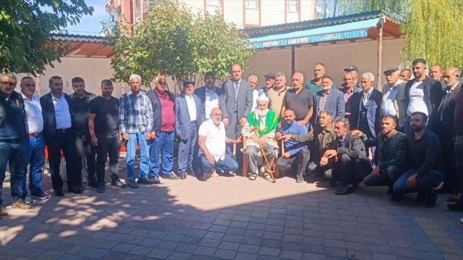 Kars'ta "kan davalı" aileler barıştırıldı