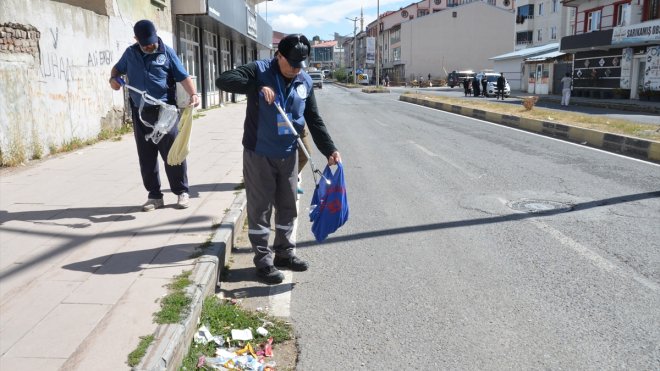 Kars'tan Edirne'ye plastik çöp toplama yürüyüşü devam ediyor