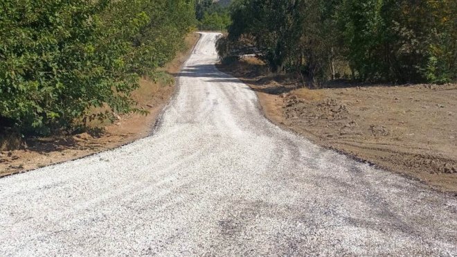 Keban Belediyesi Fırat sahil yolunu asfaltladı
