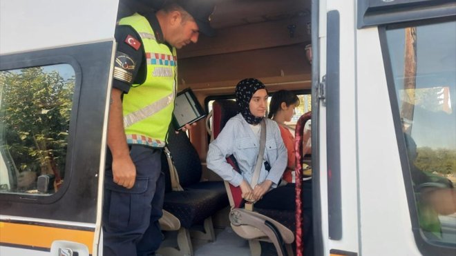 Malatya'da okul servislerini denetlendi