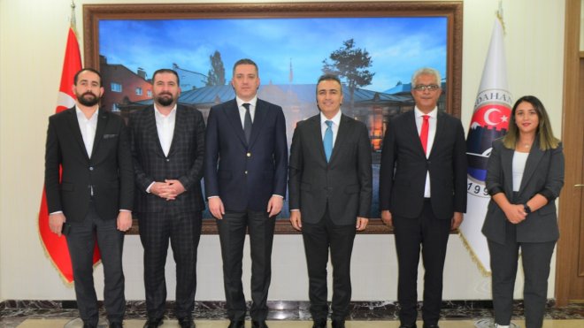 TBB Başkanı Sağkan Ardahan Valisi Çiçek'i ziyaret etti