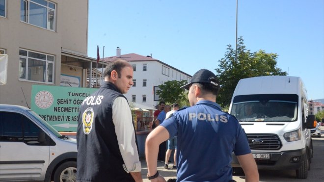 Tunceli'de okul önleri ve çevresinde güvenlik denetimi yapıldı