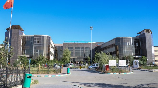 Van'daki kalp merkezinden 3 yılda yaklaşık 378 bin hasta yararlandı