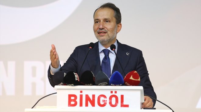 Yeniden Refah Partisi Genel Başkanı Erbakan, Bingöl'de konuştu: