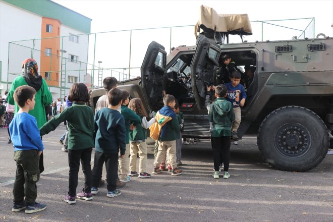 polis öğrencilere tanıtıldı araçları Ağrı