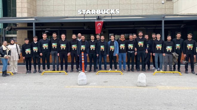 AK Parti Malatya Gençlik Kolları üyelerinden İsrail