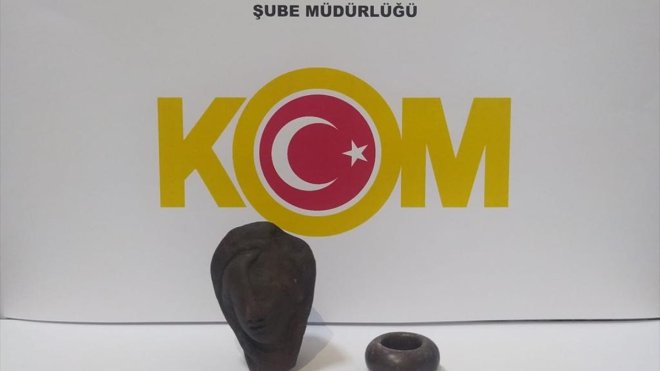 Ardahan'da tarihi eser operasyonunda 2 zanlı gözaltına alındı