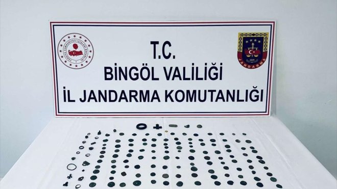 Bingöl'de 132 sikke ele geçirildi