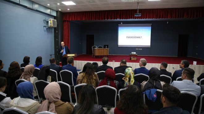 Milli Eğitim Bakanı Tekin, Bingöl'deki seminere video konferans aracılığıyla katıldı: