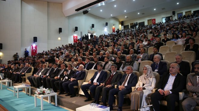 Bitlis'te '7. Uluslararası Bilimler Işığında Yaratılış Kongresi' başladı