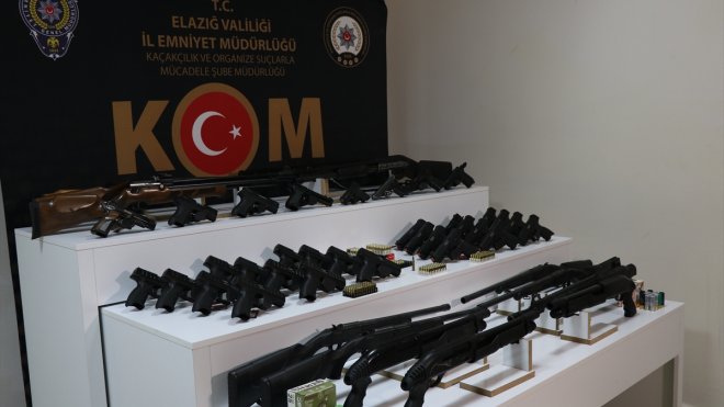 Elazığ'da silah kaçakçılığı operasyonunda 9 şüpheli yakalandı