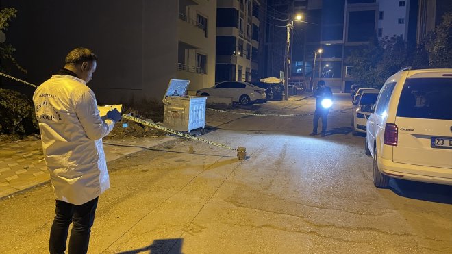 Elazığ'da silahlı saldırıya uğrayan kişi yaralandı