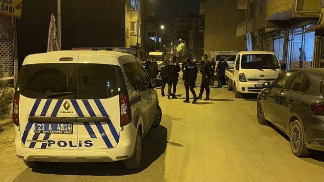 Elazığ'da silahlı saldırıya uğrayan kişi yaralandı