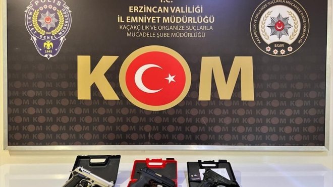 Erzincan'da silah kaçakçılığı operasyonunda 4 şüpheli yakalandı
