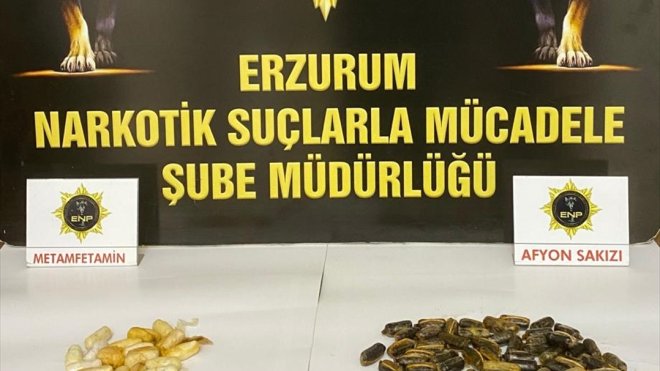 Erzurum'da mide ve bağırsağında uyuşturucu bulunan İranlı tutuklandı
