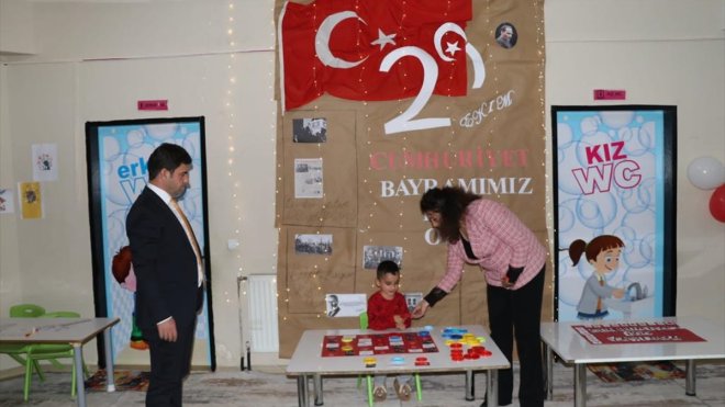 Hakkari'de Kod Haftası etkinliği düzenlendi