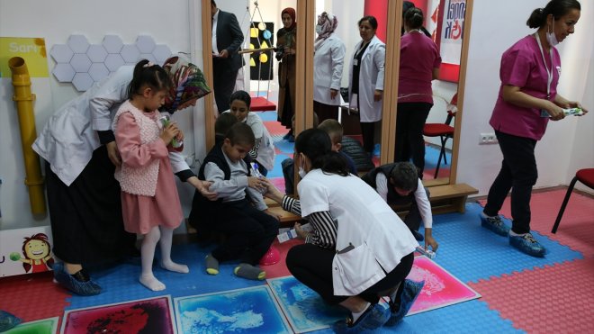 Malatya'da engelli öğrencilere diş taraması yapıldı