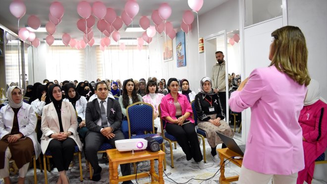 Mutki'de "Meme Kanseri Bilinçlendirme ve Farkındalık Ayı" konferansı