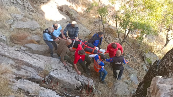 Ambulans helikopter Tunceli'de ayak bileği kırılan hasta için havalandı