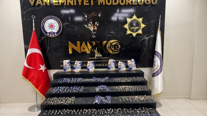 Van'da uyuşturucu operasyonlarında 114 şüpheli hakkında işlem yapıldı