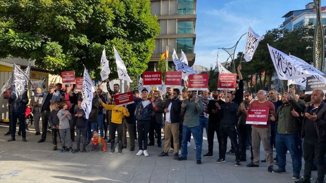 Van ve Bitlis'te Filistin'e destek gösterileri düzenlendi