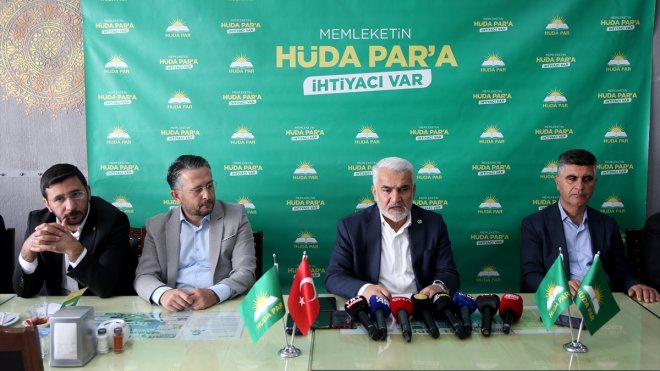 HÜDA PAR Genel Başkanı Yapıcıoğlu, Van'da konuştu: