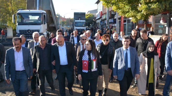 AK Parti Ağrı Milletvekili Kilerci, esnaf ve vatandaşları ziyaret etti