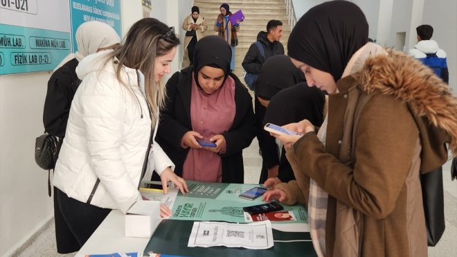 Bitlis'te kadına yönelik şiddete karşı farkındalık etkinliği düzenlendi