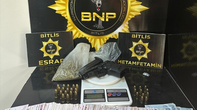 Bitlis'te uyuşturucu operasyonunda 2 zanlı tutuklandı