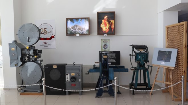Elazığ'da 'İletişim Müzesi' ve 'Fotoğraflarla Yaşayan Harput' fotoğraf sergisi açıldı